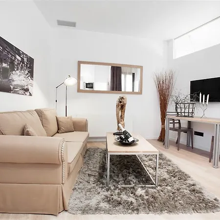 Apartment Inspired By Enjoyapartments Barcelona